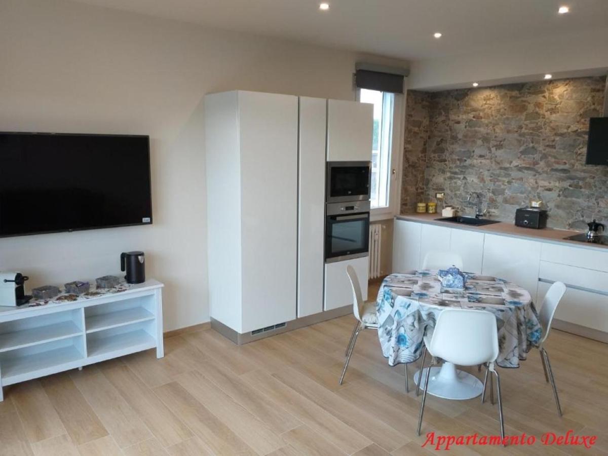 Le Rive Apartment Desenzano del Garda Luaran gambar
