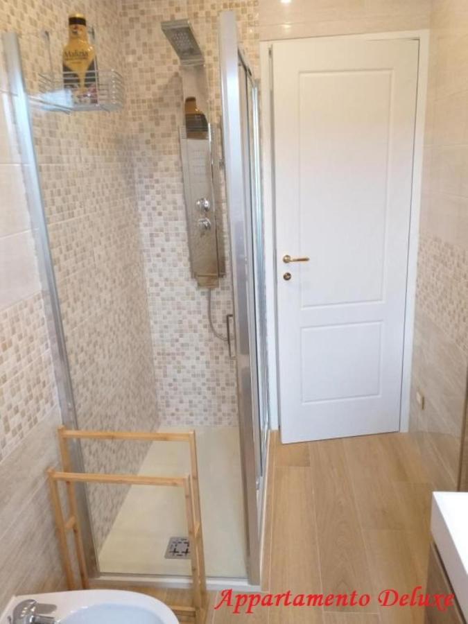 Le Rive Apartment Desenzano del Garda Luaran gambar